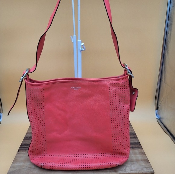 Coach Pink Shoulder Bag With Adjustable Strap - Picture 1 of 16